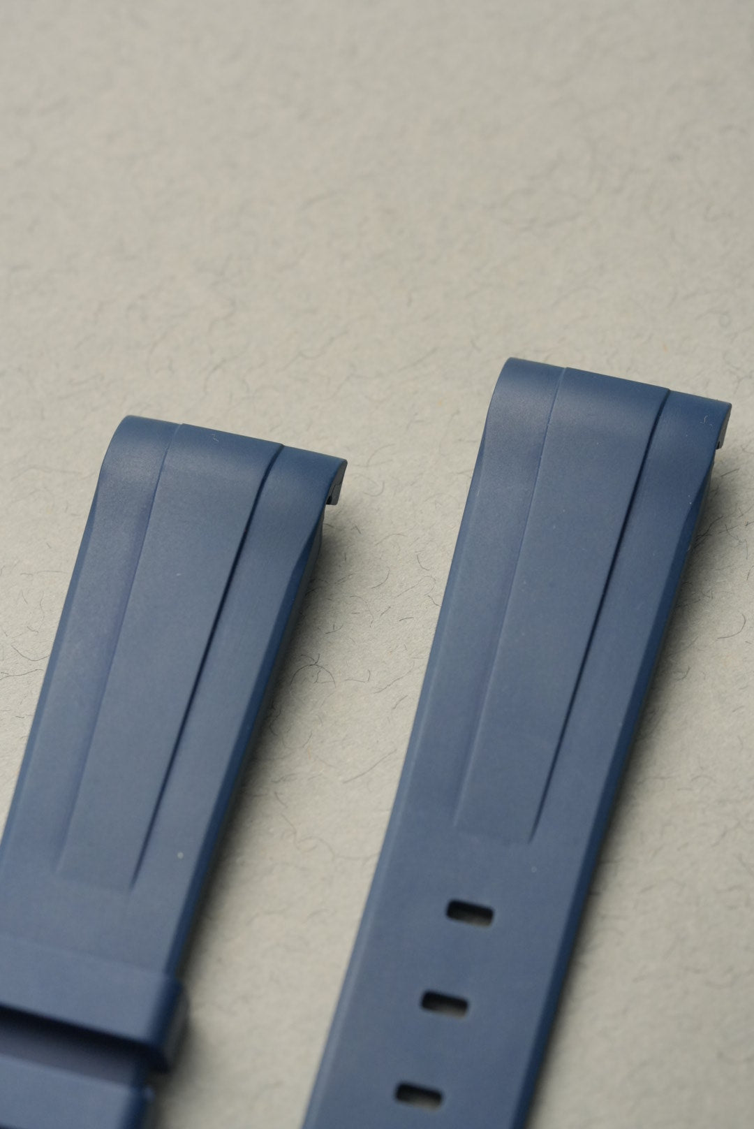 Rubber Curved Strap for Mission To EarthPhase MoonShine Gold – Engraved Navy