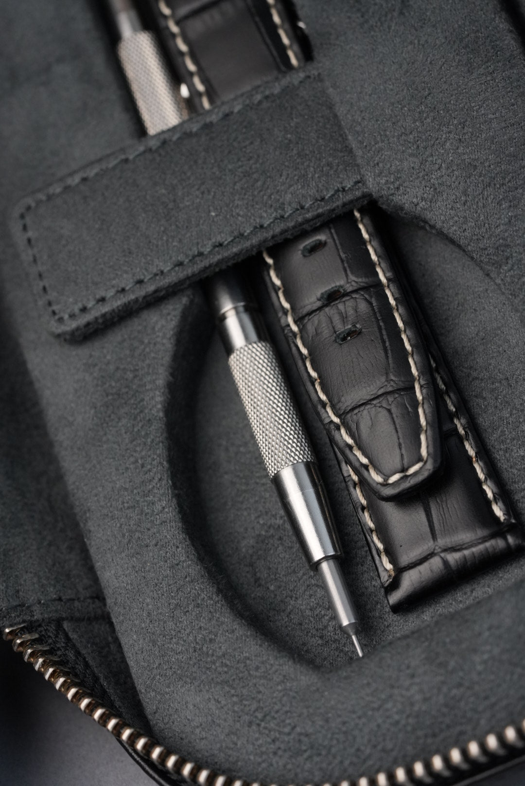 Two Watch Travel Case with Strap & Tool - Black