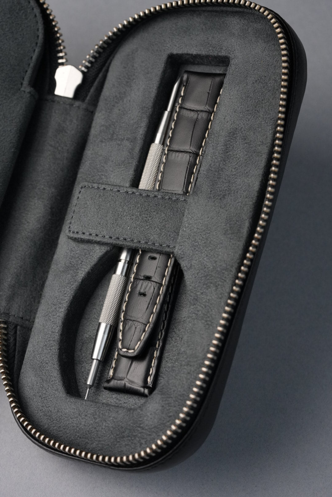 Two Watch Travel Case with Strap & Tool - Black