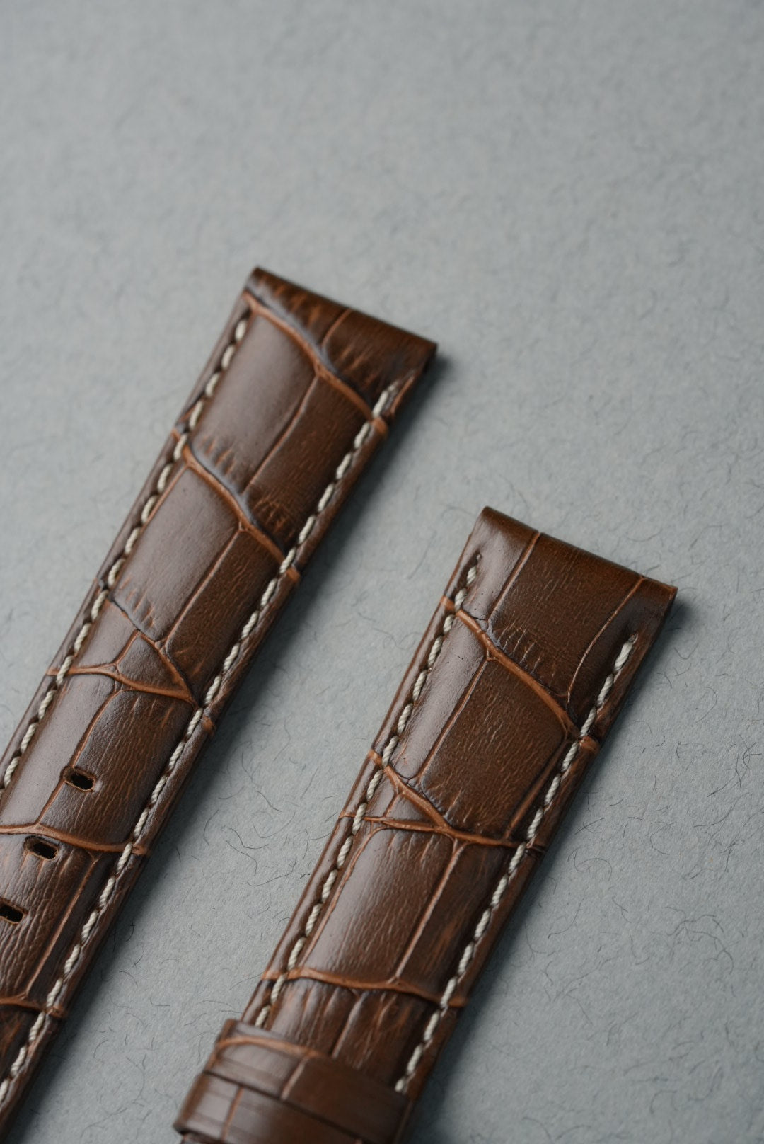 Embossed Leather Strap for Omega x Swatch MoonSwatch – Mission To Saturn – Brown