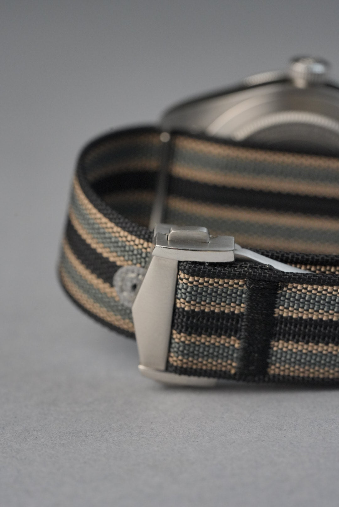 Nylon Strap with FKM Reinforced Notches - Deployant Clasp For Omega Speedmaster [20MM]