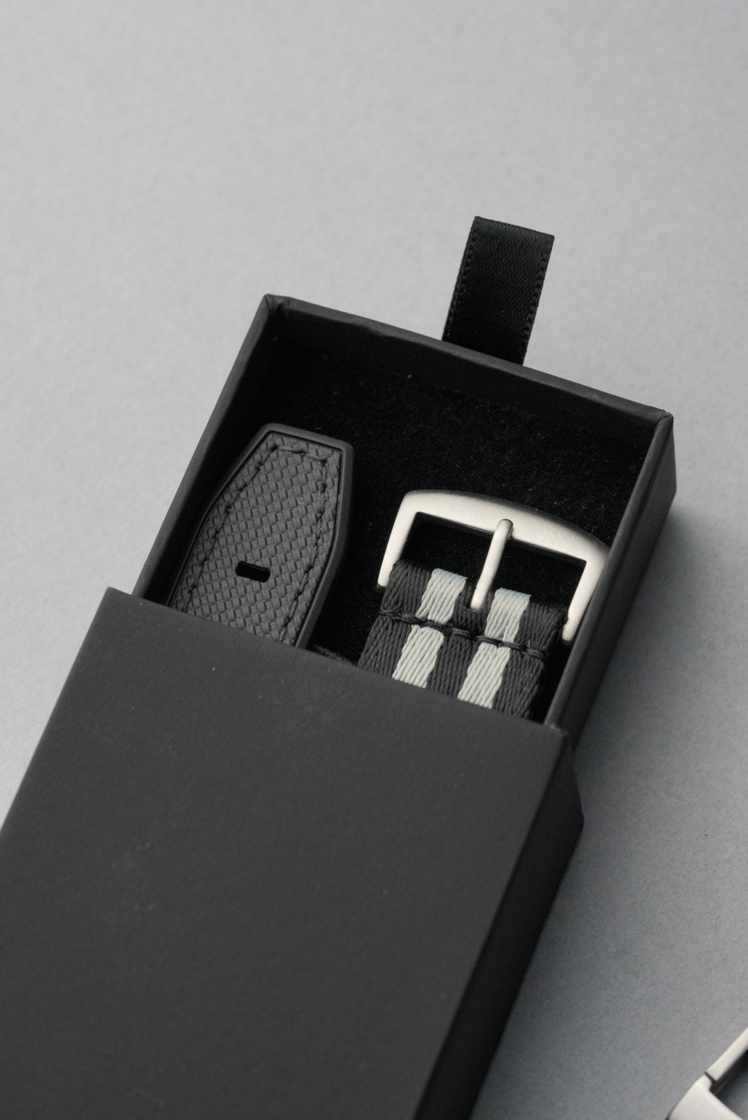 MoonSwatch Strap Bundle – Rubber & Fabric+ Tool