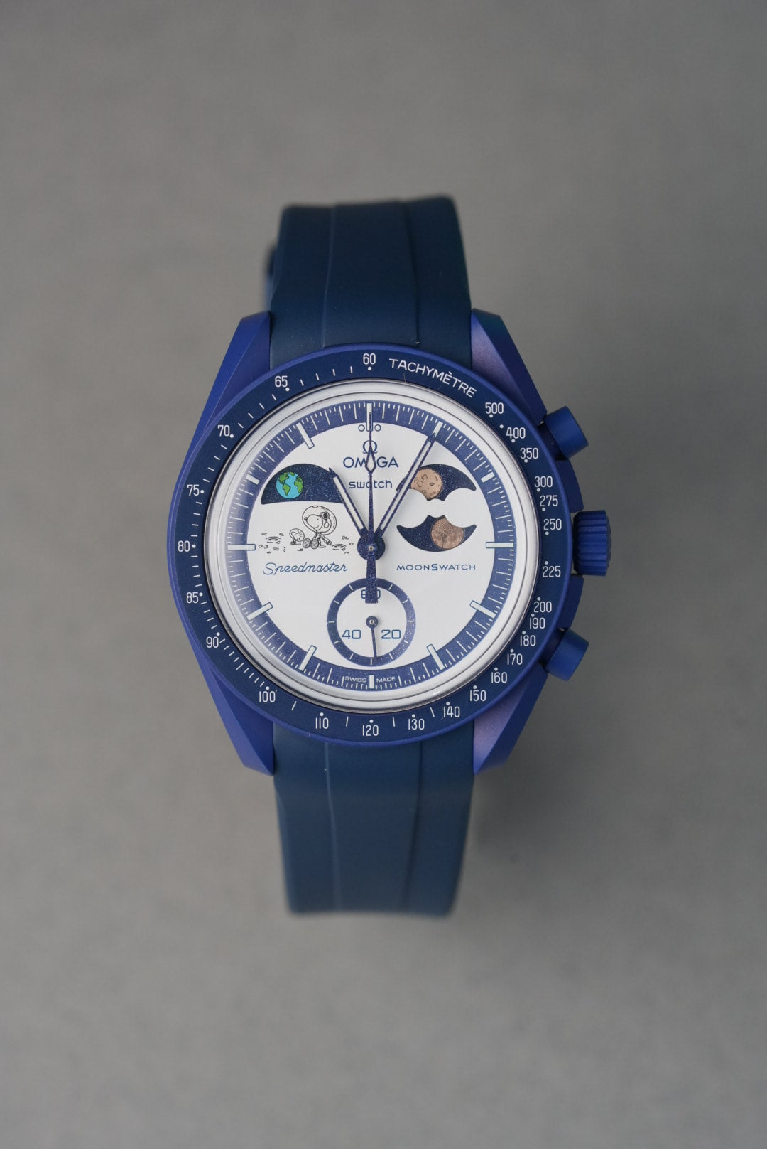 Rubber Curved Strap for Mission To EarthPhase MoonShine Gold – Engraved Navy