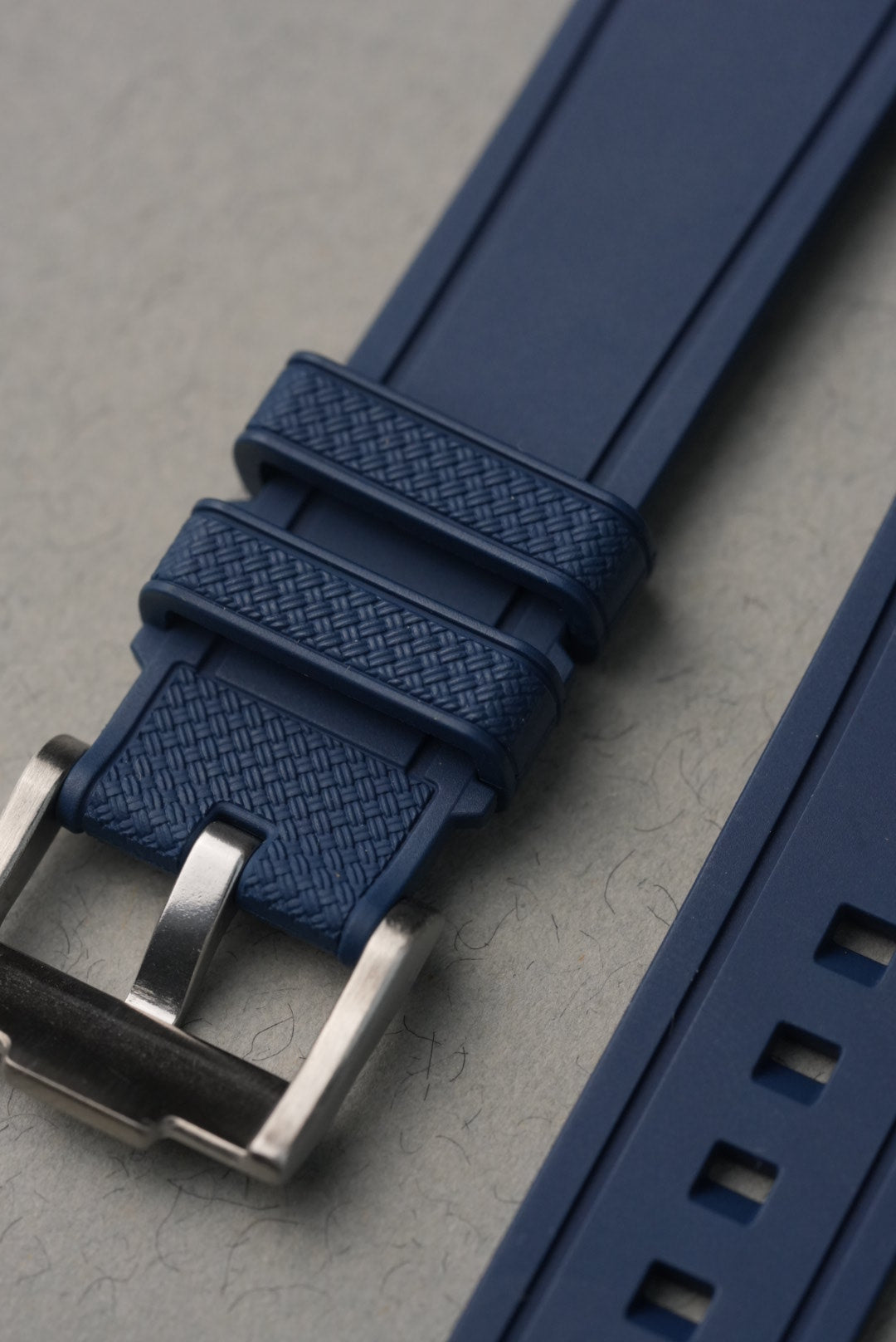 Rubber FKM Straight End Strap For Mission To EarthPhase MoonShine Gold – Navy