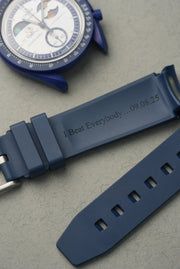 Rubber Curved Strap for Mission To EarthPhase MoonShine Gold – Engraved Navy