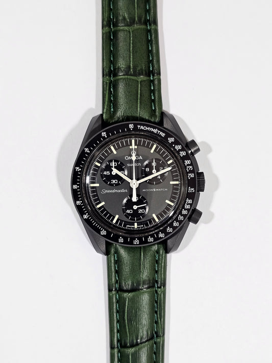 Embossed Leather Strap - Racing Green
