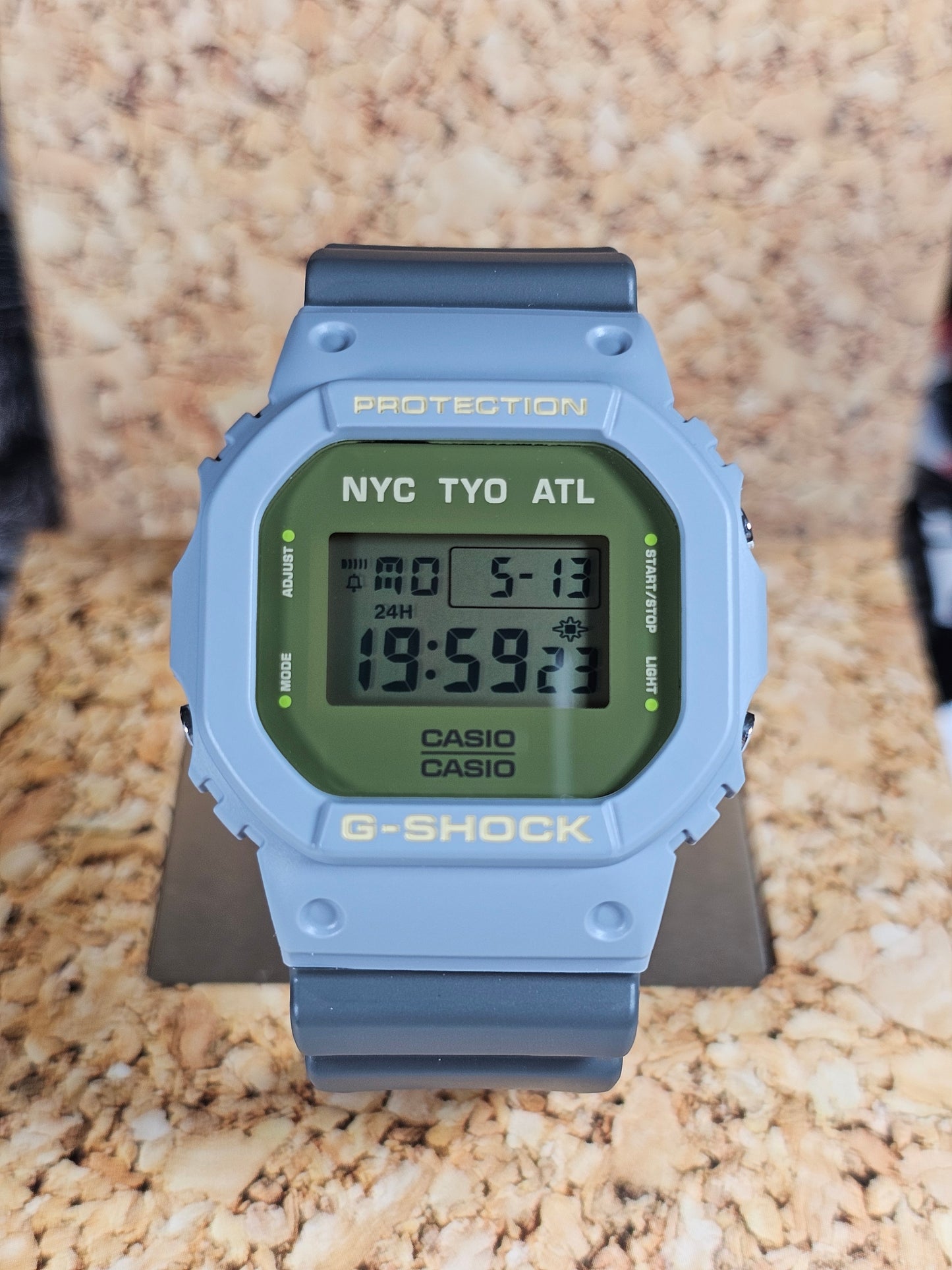 HODINKEE x G-SHOCK (DW-5600BC23-8CR)