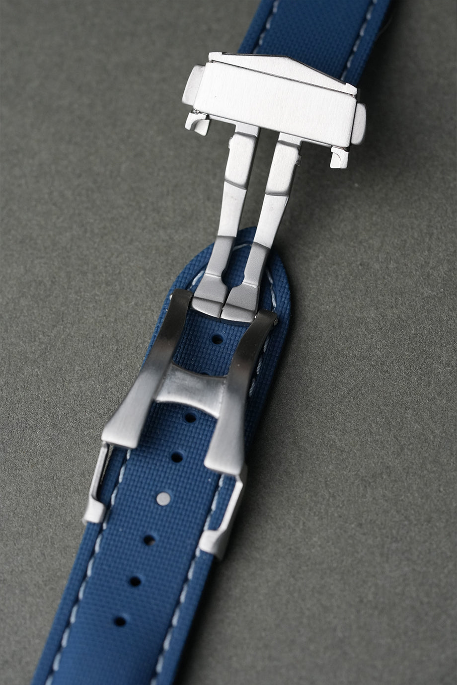 Sailcloth Effect FKM Rubber Strap with Deployant Clasp 20mm-22mm