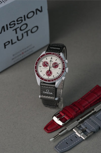 Swatch x OMEGA Mission To Pluto 'Flagship' Bundle