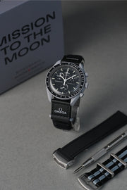 Swatch x OMEGA Mission To The Moon 'Flagship' Bundle