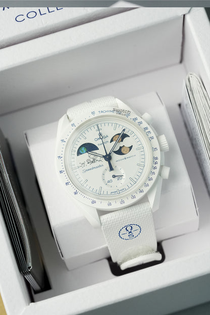 Swatch x OMEGA Mission to EarthPhase Moonshine Gold “Cold Moon” - SO33W701L
